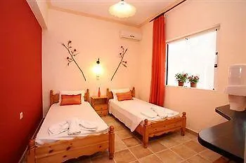 Corfu Sun Pool Side מלון דירות