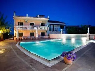 Corfu Sun Pool Side ベニテス