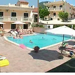 Corfu Sun Pool Side Apartmanhotel 4*