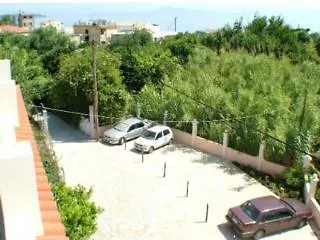 Corfu Sun Pool Side Апарт-отель Бенитсес