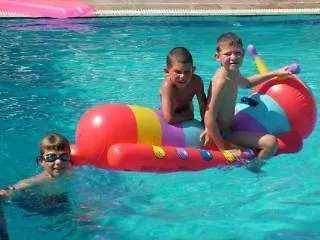 Corfu Sun Pool Side بينيتسيس