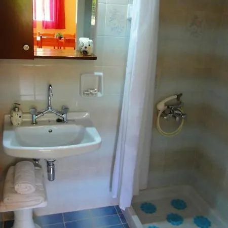 Apartahotel Corfu Sun Pool Side